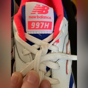 Like New-Size 8 Women’s New Balance 997H Sneakers